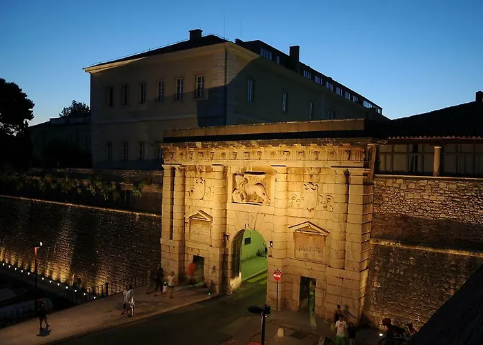 Апартаменты Jazine1 Задар