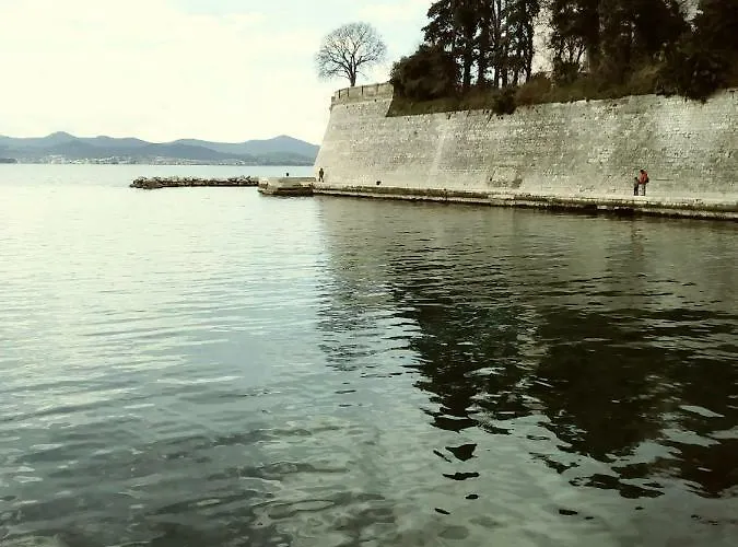 Jazine1 Апартаменты